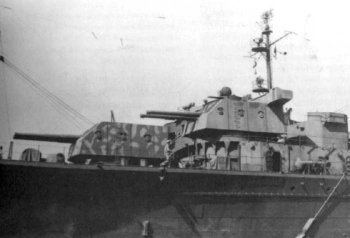 Photograph of 6"/50 gun turrets