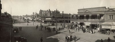 Panoramic photograph of Kalgoorlie in 1930