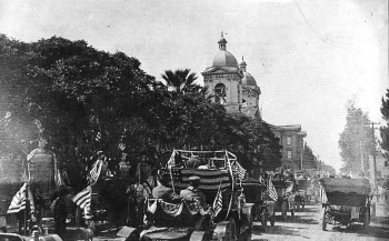 Photograph of parade in San Jose, California, 1908