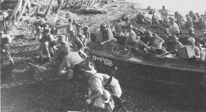 Photograph of New Zealand troops landng at Vella Lavella