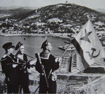 Photograph of Soviet troops at Port Arthur, August 1945